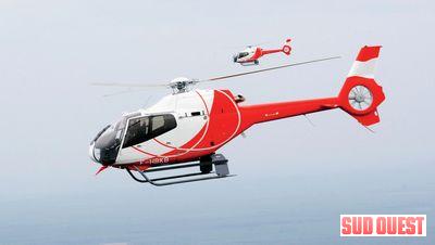 Pour assurer ce reportage, le photographe David Le Déodic a été embarqué, mardi dernier, dans une Gazelle dont les portes avaient été enlevées. Toutes les photos publiées aujourd'hui ont été prises en vol au-dessus ou à côté des Colibri entre Dax et le littoral landais - Photo David Le Déodic