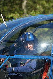Le pilote de l'Alouette 3 F-MJBW - Photo : Montcalm Aventure & AriegeNews