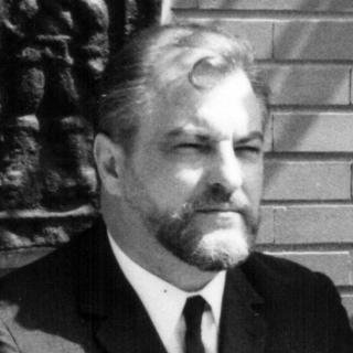 Officier de la Légion d'honneur, Andrée Voirin était titulaire de nombreuses médailles.