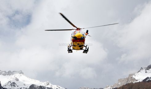 De nuit, le Dragon 64 est équipé pour repérer une lampe frontale ou un écran de téléphone portable - Photo © archives Jean-Philippe Gionnet