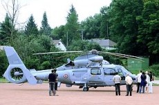 Au Gué-de-Longroi : le public a pu découvrir les Panther de la base de Hyères.