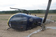 L'accident se serait produit lorsque le pilote a voulu se rapprocher d'un hélicoptère radiocommandé - Photo larep.com
