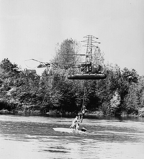 Bell 47 G2 F-MJAO Gendarmerie le 23 octobre 1960 - Photo DR