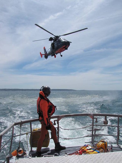 Exercice d'hélitreuillage avec la SNSM