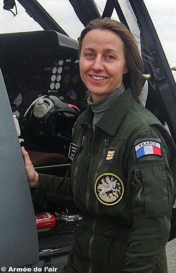 Le capitaine Gaëlle Moyen, l'unique femme de l'escadron - Photo © Armée de l'air