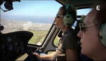 Cécile Botta aux commandes de l'AS 355Nl'AS 355N F-OVFB de Corail Hélicoptères - Photo France 3