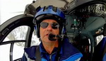  Le Commandant Patrick Guillou aux commandes de l'EC 145 du DAG de Chamonix, indicatif : Choucas 74 - Photo France 3