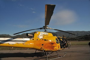 La toute nouvelle peinture de l'AS350B3+ F-HFBI réalisée par Titodeco - Photo source titodeco.com
