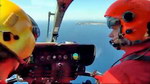 Le pilote Denis Bernard, aux commandes de l'EC 145 Dragon 06 - Photo Reportages TF1