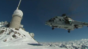 Le Caracal en exercice au Pic du midi.
