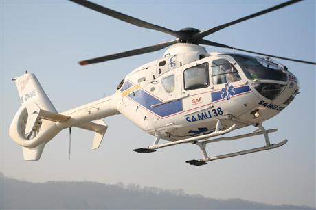 L'EC 135 du SAMU 38 - Photo CHPO/Sébastien SOLLIER