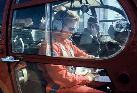 Martine Gaillard aux commandes d'une Alouette 3 Sécurité civile - Photo DR