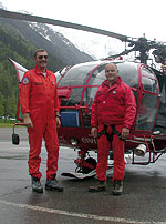 Denis Zubric, pilote instructeur au sein de la Sécurité civile (à g.) et Bernard Stoop, mécanicien-opérateur de bord