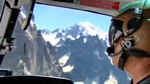 Pascal Brun depuis son "bureau" ; cliquez pour en savoir plus sur le "Pilote des Cimes" - Photo © France 3