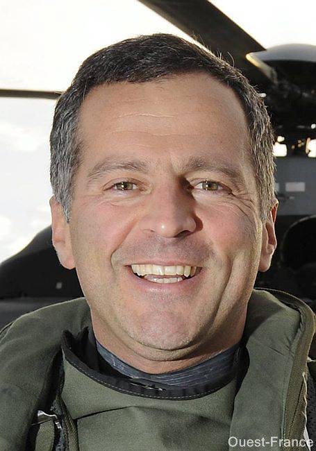 Capitaine de frégate Stanislas-Xavier Azzis, commandant de la flottille 32F.