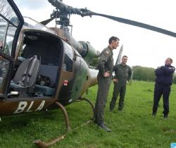 Grégory Scaillierez a présenté, mardi, le métier de pilote d'hélicoptère.