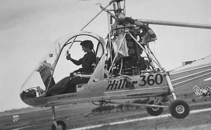 Valérie André aux commandes du Hiller 360 F-BFPL stage Hélicop-Air en Mai 1950 - Photo DR collection Valérie André