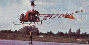 Bell 47 G2 F-ZBAJ Protection civile avec plongeur sautant de l'hélicoptère, après mai 1962 - Photo DR