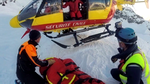 Dragon 74 vient récupérer un blessé pour l'évacuer vers l'hôpital de Sallanches - Photo Discovery Channel
