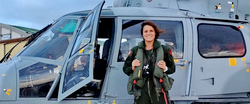 À 32 ans, le lieutenant de vaisseau Lorélie fait partie de la Flottille 36F basée sur la base d'aéronautique navale de Hyères et est aux commandes d'un hélicoptère Panther - Photo © Marine nationale