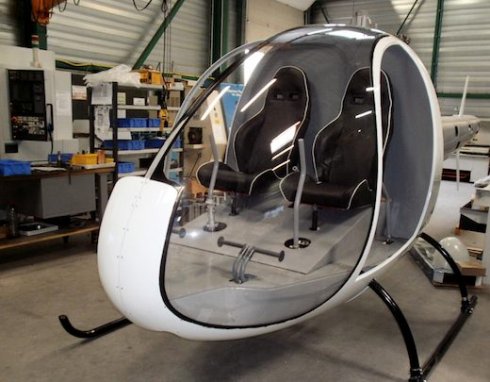 Le HAD-1T présente une cabine spacieuse - Photo © Jean-Louis Bur / Serolor