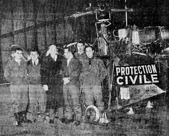 De gauche à droite : Jean-Louis Lumpert, Gabriel Montmasson, Commandant Chevalier, Alfred Leplus, Louis Maret et Louis Bovier posent devant l'Alouette 2 F-BOI Protection civile à Grenoble-Eybens en Décembre 1960 - Photo DR Le DL