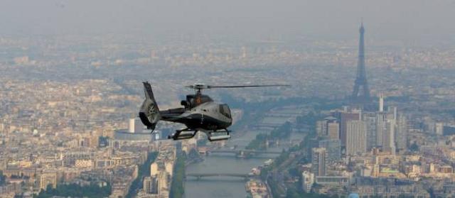 Paris en hélicoptère, pour ne rien rater de la plus belle ville du monde - Photo © Aviaxess