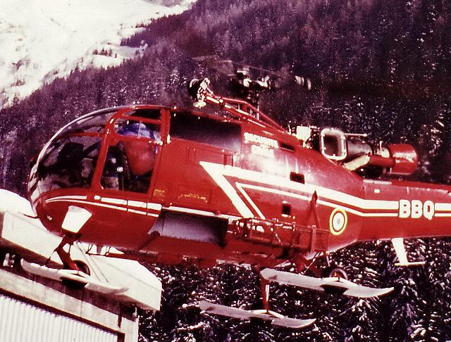 Depuis la DZ des Bois de Chamonix, décollage Alouette III F-ZBBQ, équipage Daniel LALIQUE - Francis DELAFOSSE, le 12 mars 1984 - Photo collection F. Delafosse