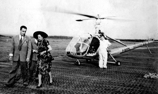 Hiller UH-12A F-BFPL Hélicop-Air et Valérie André lors du meeting de Luxeuil en 1950 - Photo DR