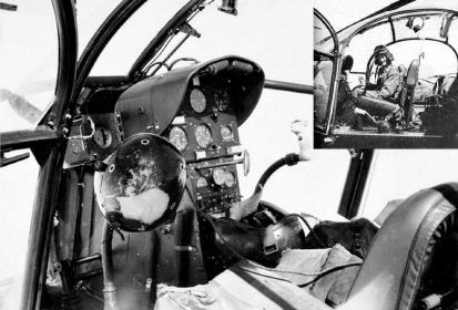 En médaillon, Valérie André en combinaison de vol aux commandes d'une (…)