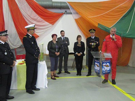 Philippe Joly, chef de la base, lors de son allocution de célébration des 50 ans de la base hélicoptère - Photo ouestfrance.fr