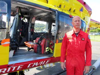 Franck Magnier, nouveau chef de la base hélicoptère de la Sécurité civile implantée à Donville-les-Bains - Photo DR Ouest-France.fr