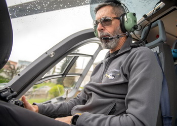 Patrick Lamarre : Il est le nouveau pilote de HéliSmur, et décolle depuis le centre hospitalier Henri-Mondor - Photo DR lamontagne