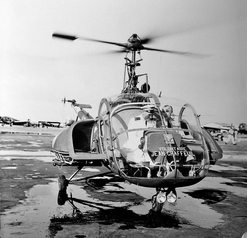 Alexis Santini aux commande du Hiller "Volontaire Jean Graffeuil" en 1953 - Photo DR