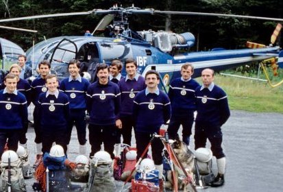 Alouette III F-MJBF les équipage et secouristes du PGHM (Yves MATHELIN) sous (…)