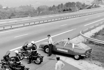 Alouette 2 F-MJAL Gendarmerie Alpine A310 v6 sur autoroute - Photo DR